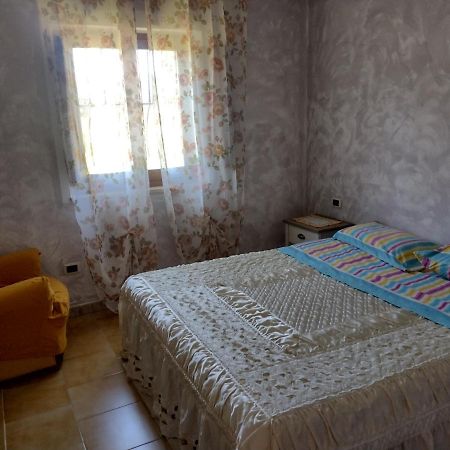 Dolce Casa Apartment Gonnesa Bagian luar foto
