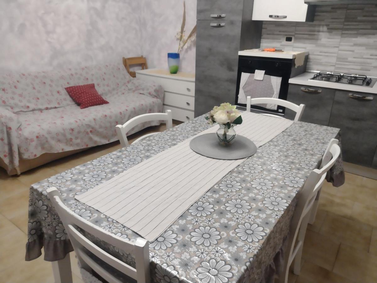 Dolce Casa Apartment Gonnesa Bagian luar foto